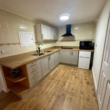 Spacious In Leigh Woods Apartmán *