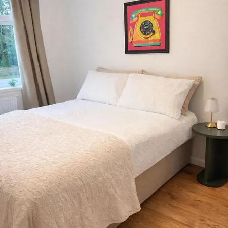 Appartamento Spacious In Leigh Woods *